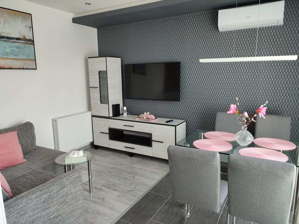 Devai-Lux Apartman Sárvár Eksteriør bilde