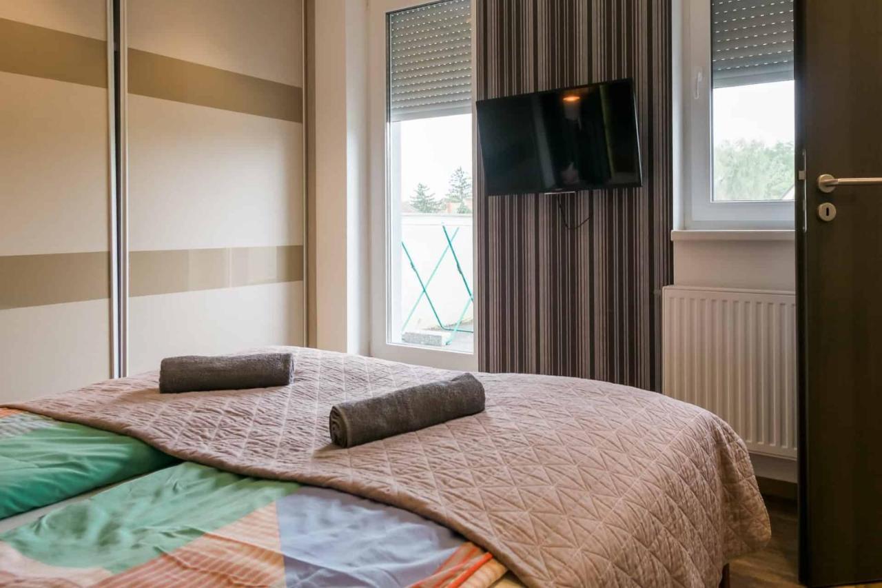 Devai-Lux Apartman Sárvár Eksteriør bilde