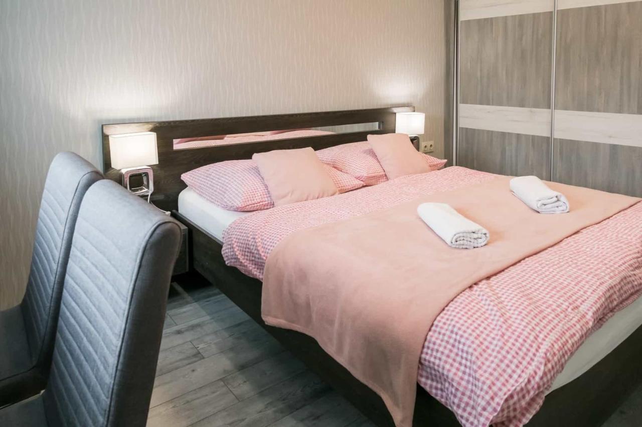Devai-Lux Apartman Sárvár Eksteriør bilde
